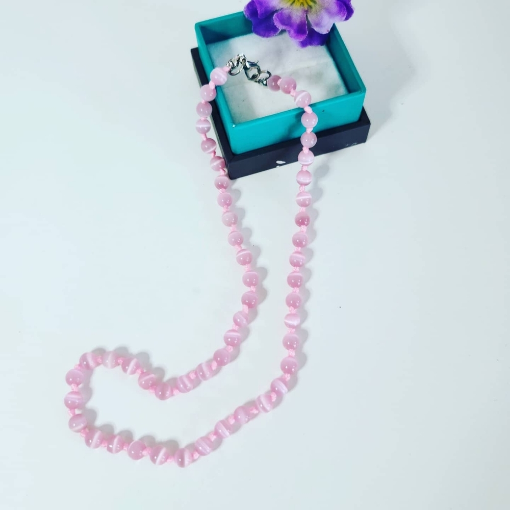 Pink Cat Eye beaded necklace
